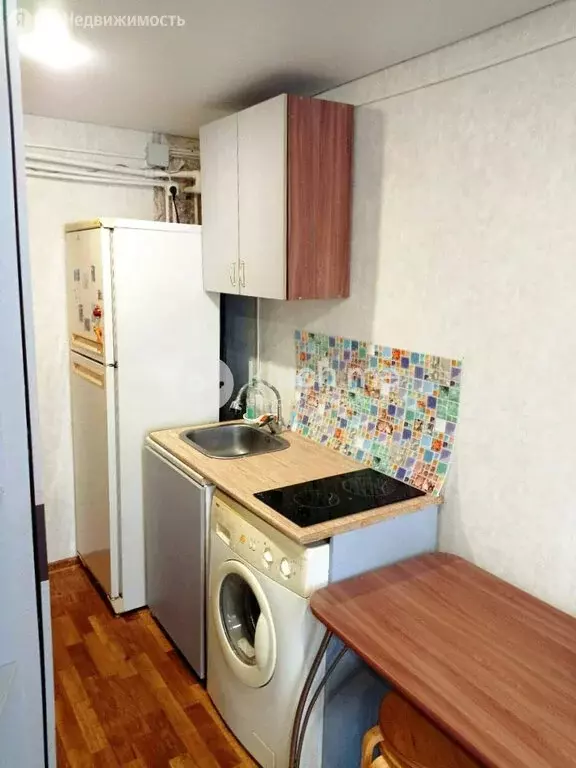 Квартира-студия: Казань, улица Академика Арбузова, 4 (17.1 м) - Фото 2