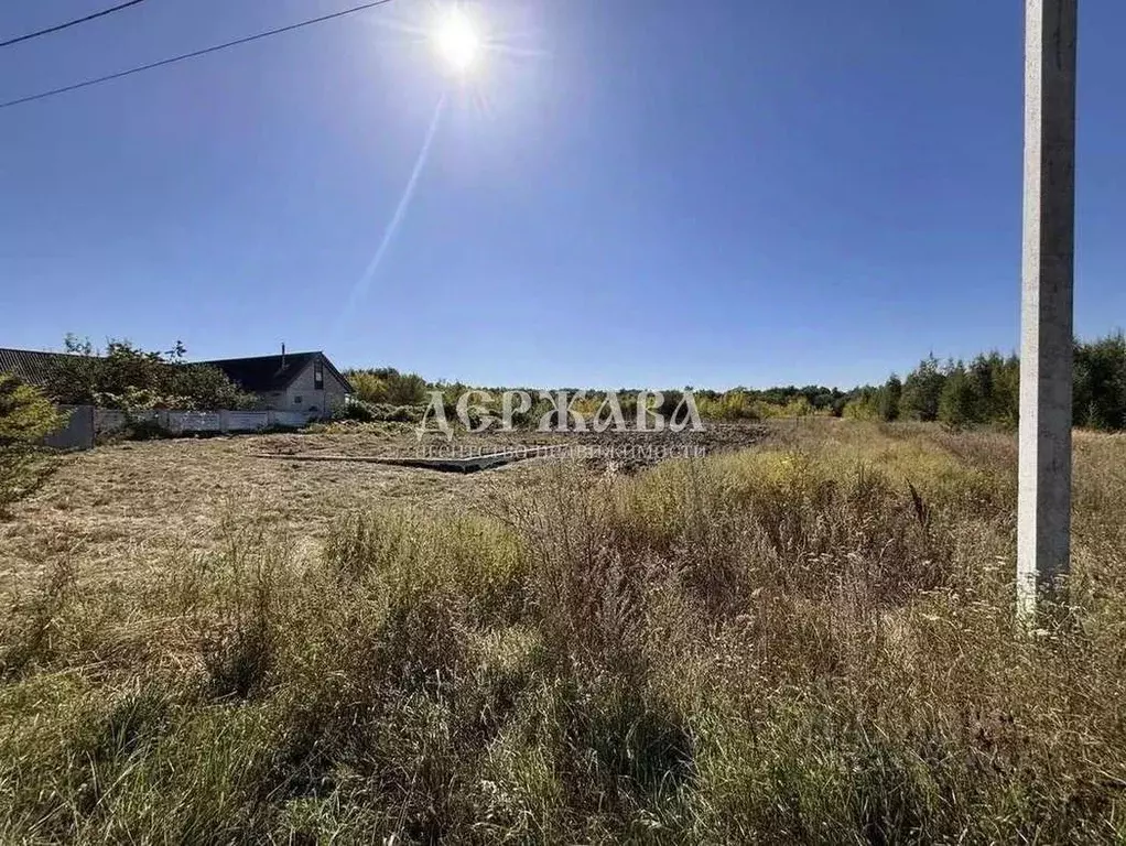 Участок в Белгородская область, Старооскольский городской округ, пос. ... - Фото 1