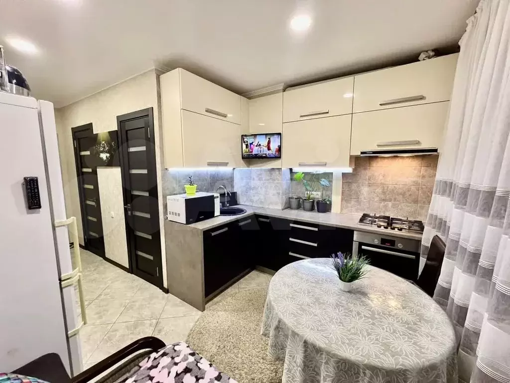 1-к. квартира, 31 м, 6/10 эт. - Фото 1