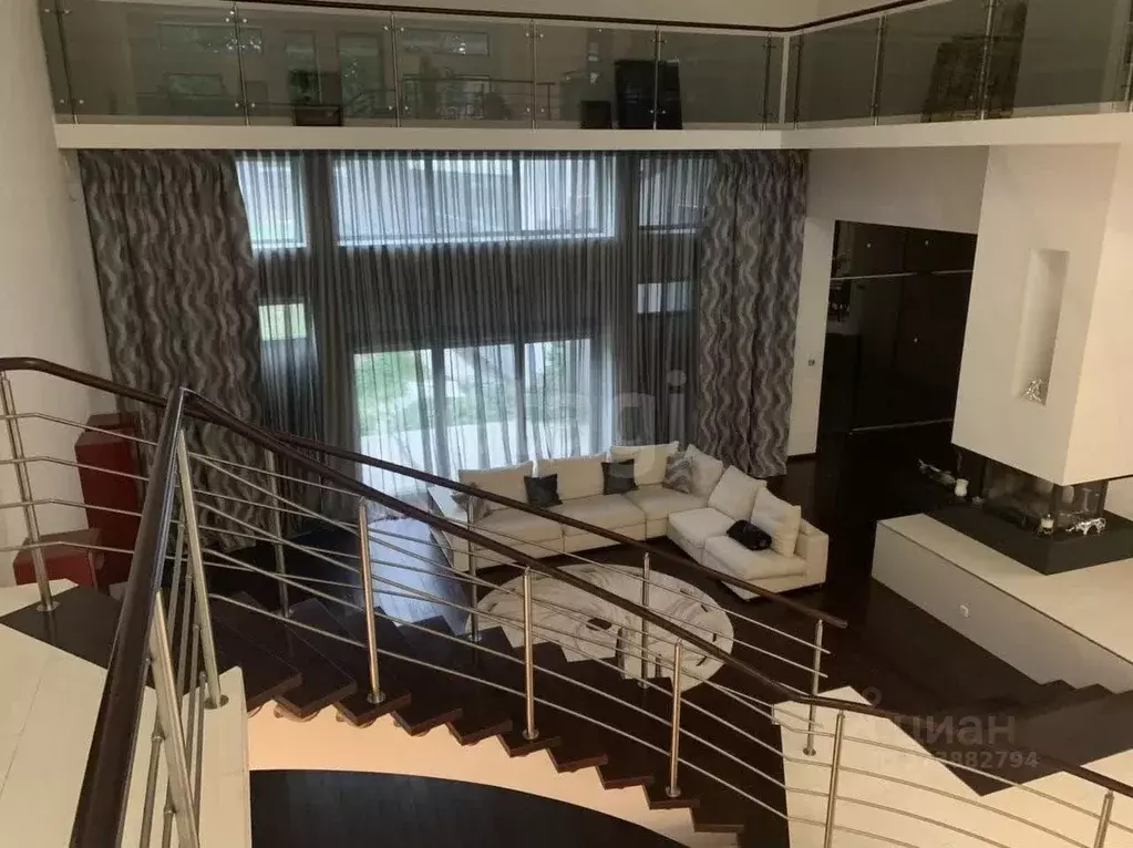 Дом в Самарская область, Самара проезд 7-я просека 2-й, 18 (600 м) - Фото 1