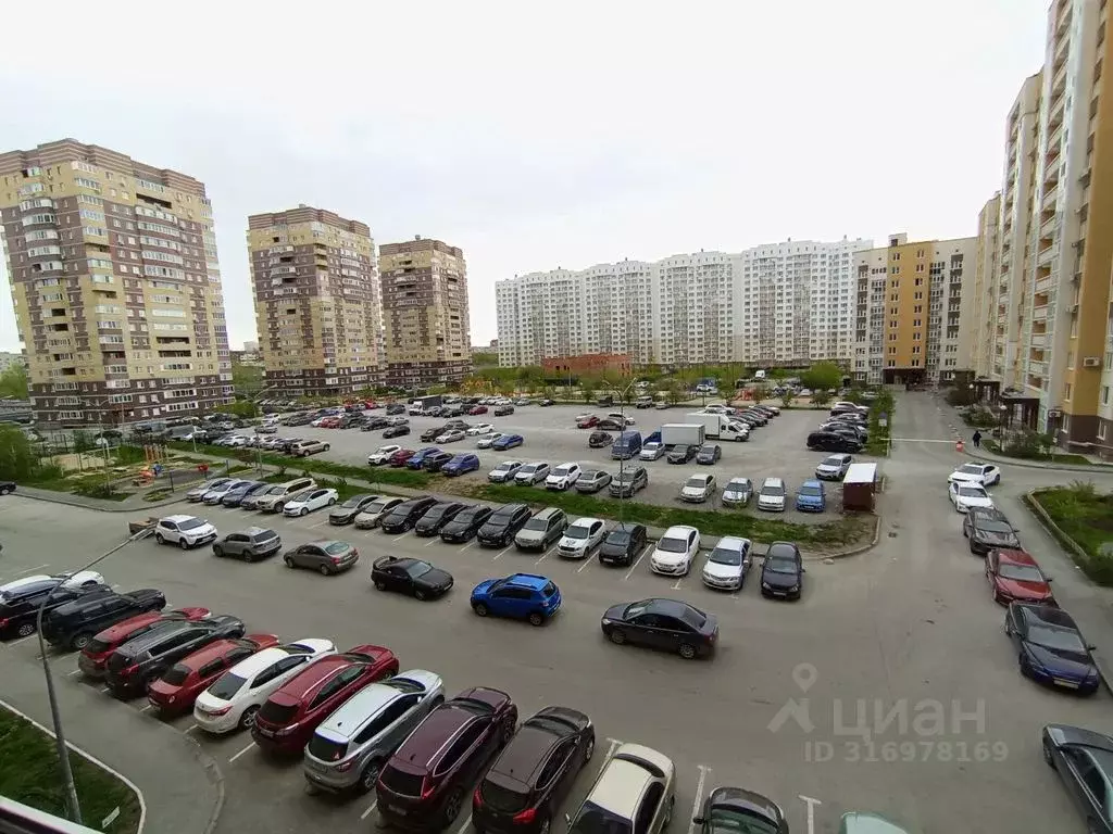 1-к кв. Тюменская область, Тюмень ул. Николая Федорова, 17 (37.0 м) - Фото 0