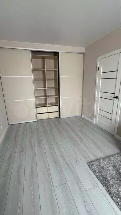 1-к. квартира, 39 м, 4/10 эт. - Фото 1