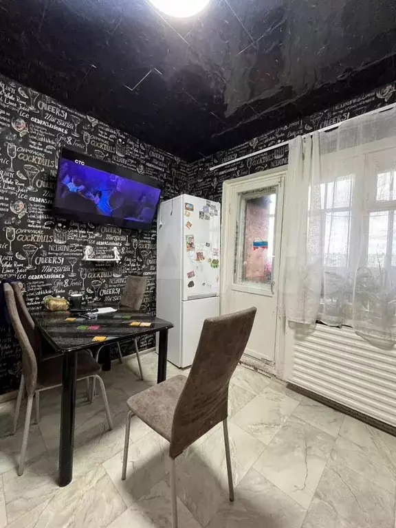 2-к. квартира, 65 м, 9/9 эт. - Фото 0