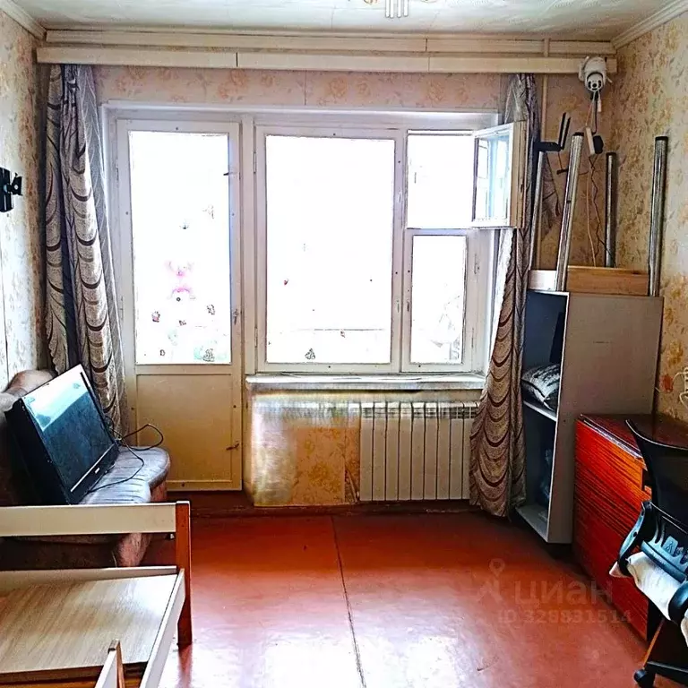 1-к кв. Крым, Симферополь ул. Маршала Жукова, 35 (35.0 м) - Фото 1