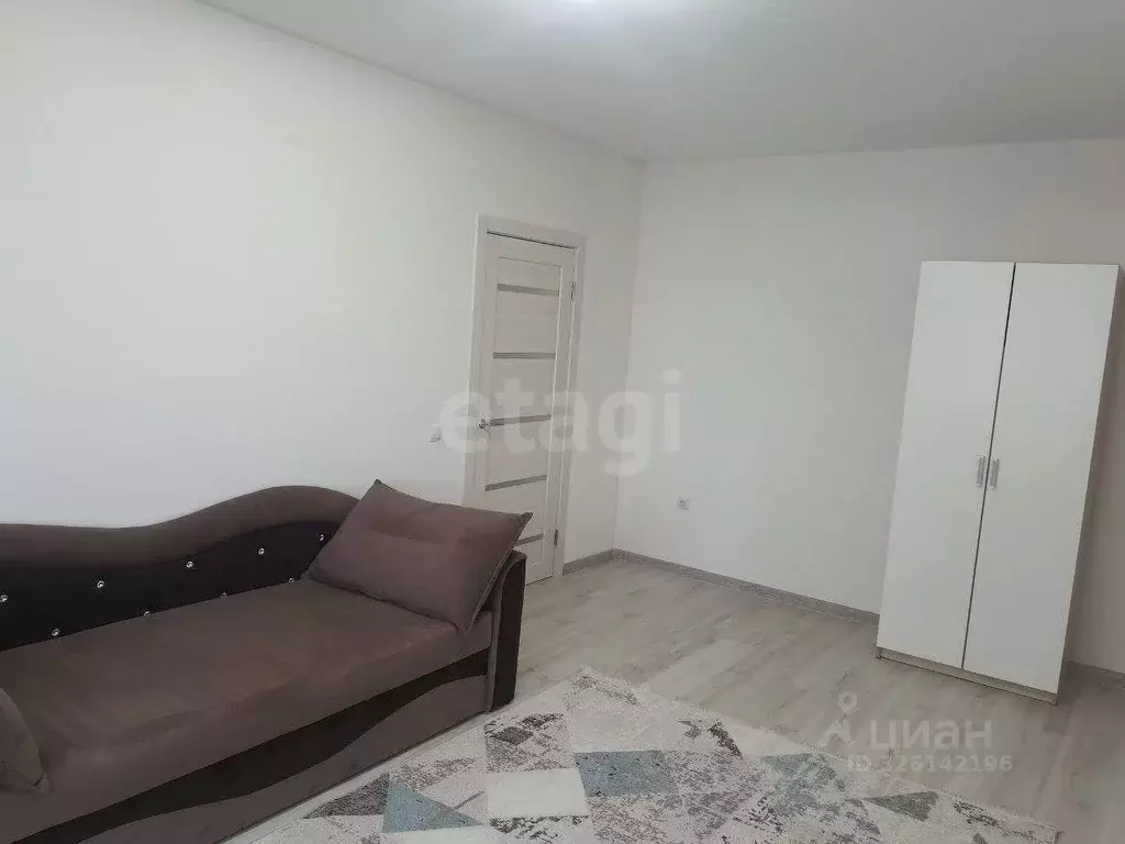 1-к кв. Тюменская область, Тюмень ул. Героев Космоса, 9 (34.8 м) - Фото 1