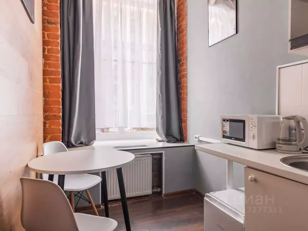 Студия Санкт-Петербург Коломенская ул., 10 (25.0 м) - Фото 1