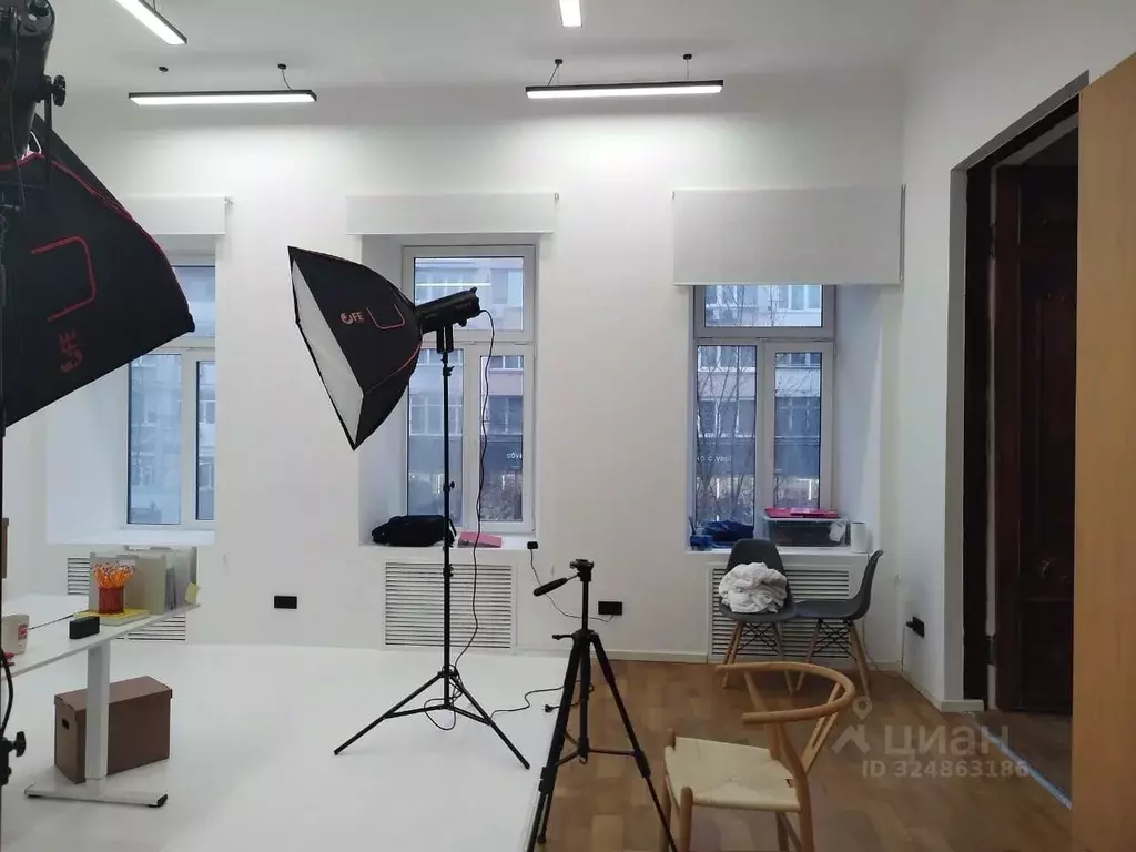 Офис в Ростовская область, Ростов-на-Дону Большая Садовая ул., 99 (141 ... - Фото 1