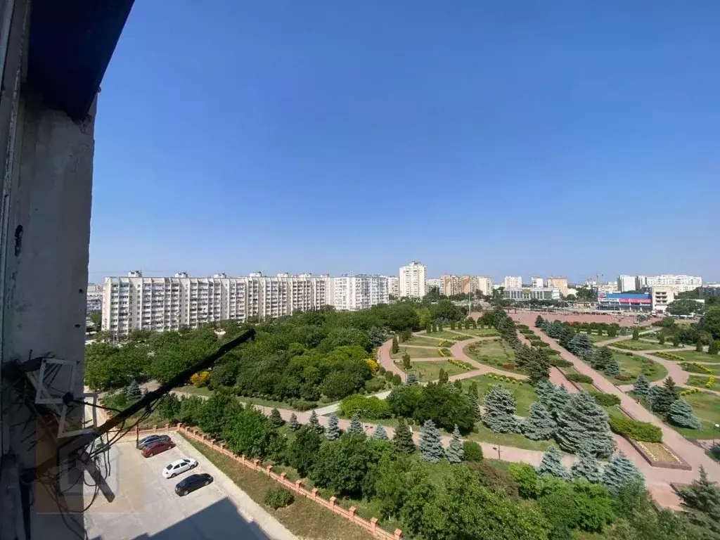 2-к кв. Крым, Евпатория ул. 9 Мая, 55 (58.0 м) - Фото 0