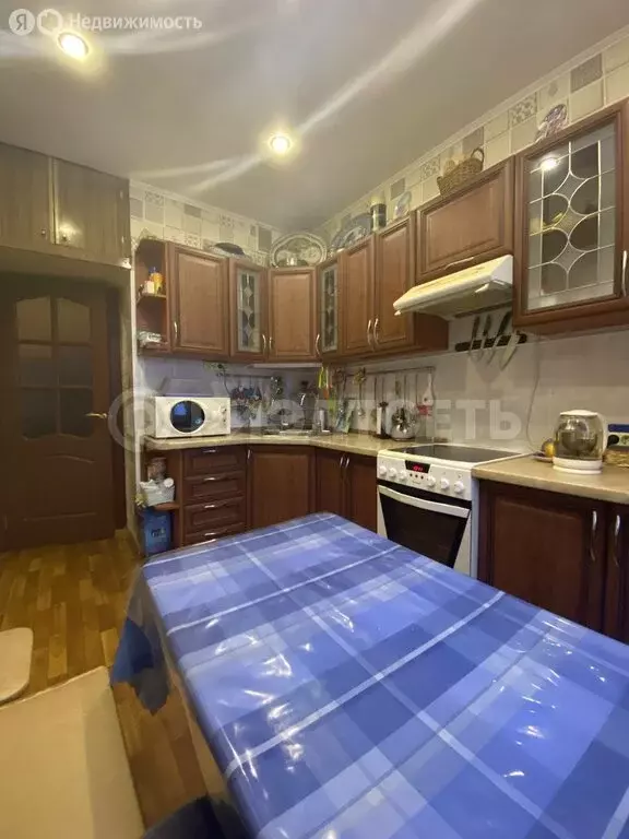 3-комнатная квартира: Североморск, Гвардейская улица, 31Б (62.8 м) - Фото 0