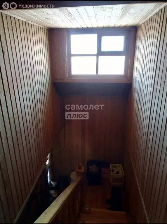 Дом в село Красный Яр, улица Сергеева, 15 (240 м) - Фото 1