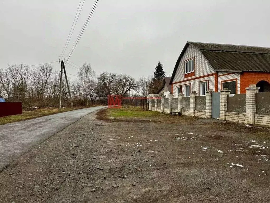 Дом в Белгородская область, Старооскольский городской округ, с. ... - Фото 2
