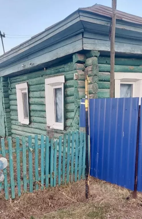 Дом в Омская область, Любинский район, с. Любино-Малороссы  (33 м) - Фото 0