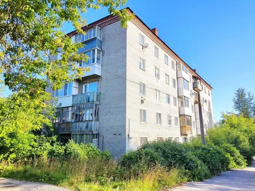 3-к кв. Пермский край, Березники ул. Ломоносова, 17 (57.3 м) - Фото 0