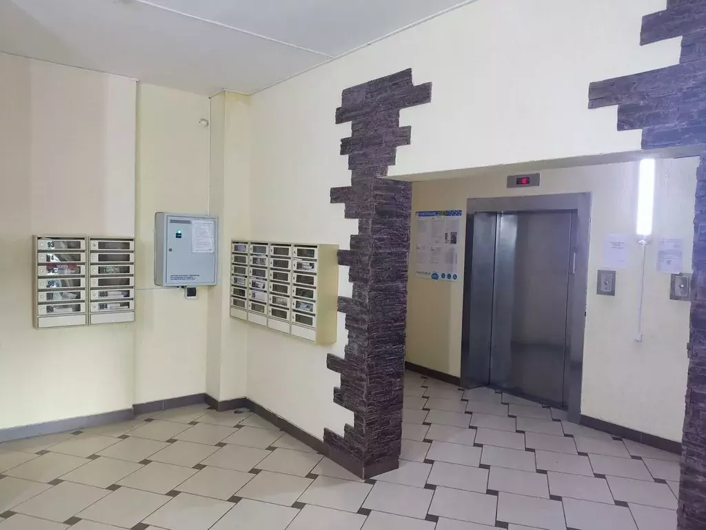 3-к кв. Новосибирская область, Новосибирск Сухарная ул., 96/2 (105.0 ... - Фото 1
