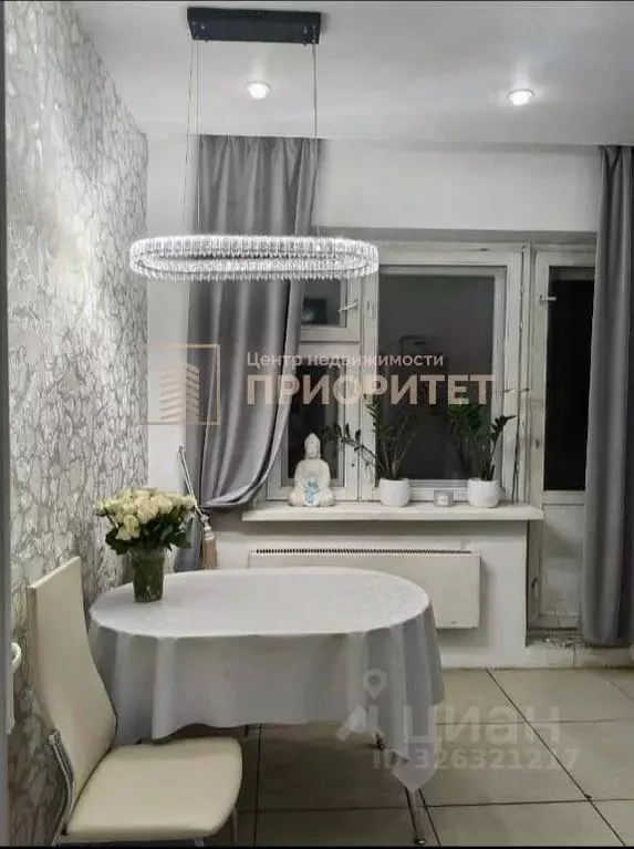 1-к кв. Саха (Якутия), Якутск просп. Михаила Николаева, 40/11 (38.0 м) - Фото 1