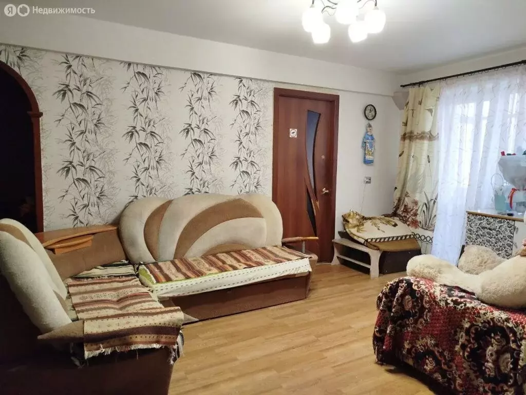 3-комнатная квартира: Омск, 21-я Амурская улица, 3 (44.7 м) - Фото 1