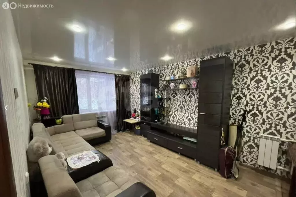 2-комнатная квартира: Нижний Тагил, Гвардейская улица, 47 (42 м) - Фото 1