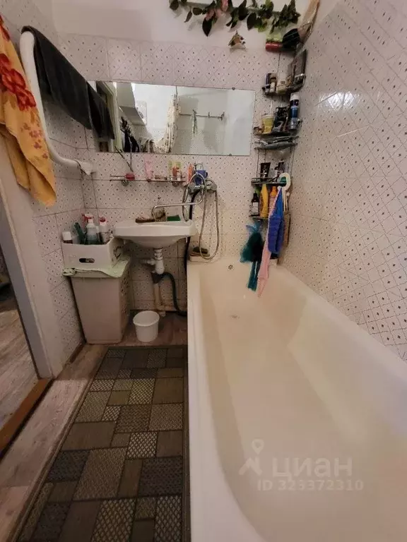 3-к кв. Карелия, Петрозаводск Сыктывкарская ул., 6 (68.4 м) - Фото 2