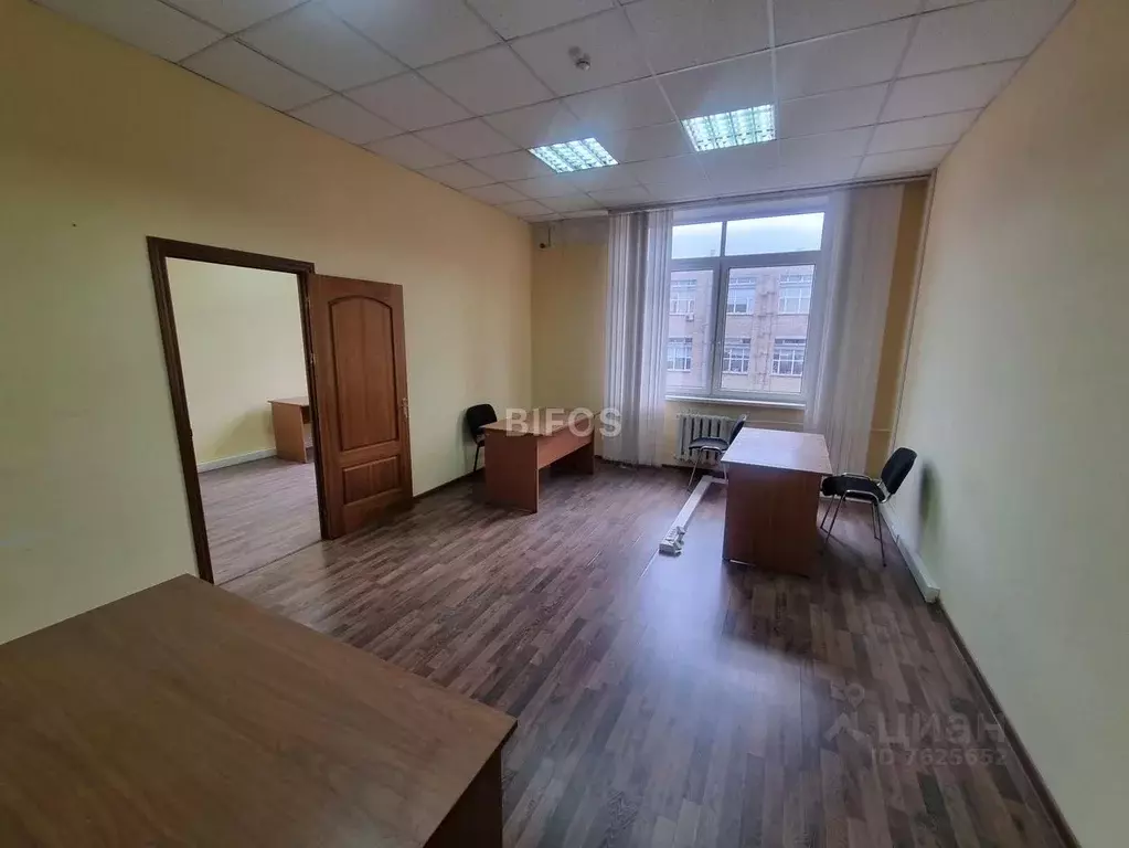 Офис в Москва ул. Кульнева, 3С1 (1263 м) - Фото 0