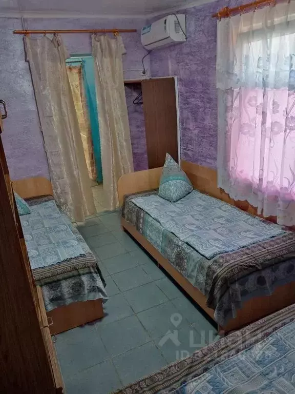 Комната Краснодарский край, Приморско-Ахтарск Октябрьская ул., 18 - Фото 1