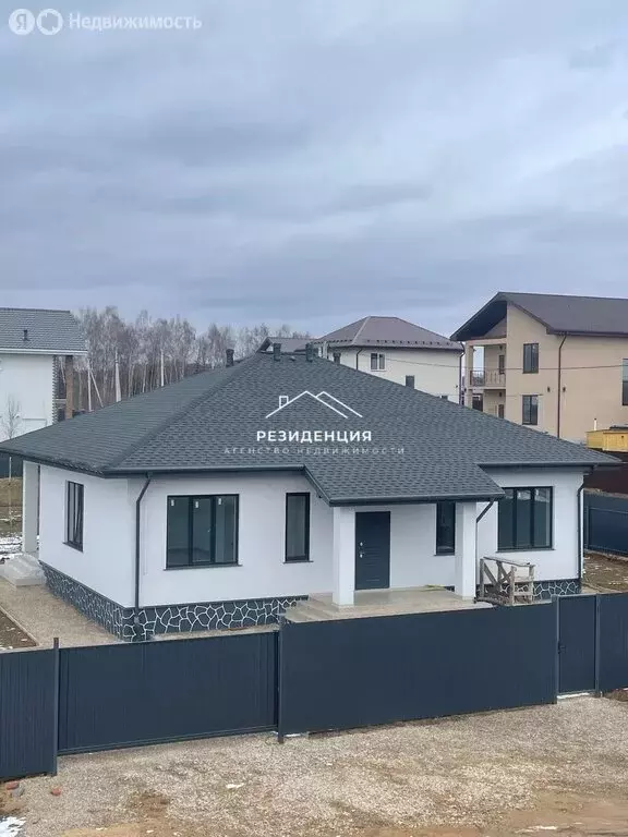 Дом в деревня Чернишня, Центральная улица (156 м) - Фото 0