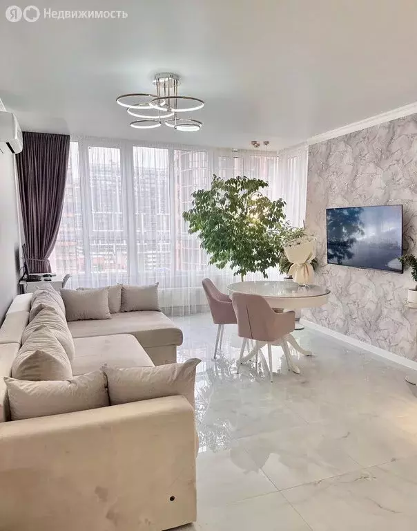 3-комнатная квартира: Сочи, микрорайон Центральный, Первомайская ... - Фото 2