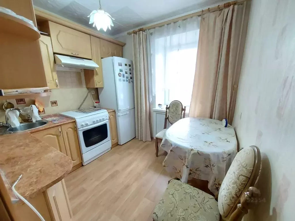 1-к кв. Чувашия, Канаш ул. Ильича, 6 (35.0 м) - Фото 0