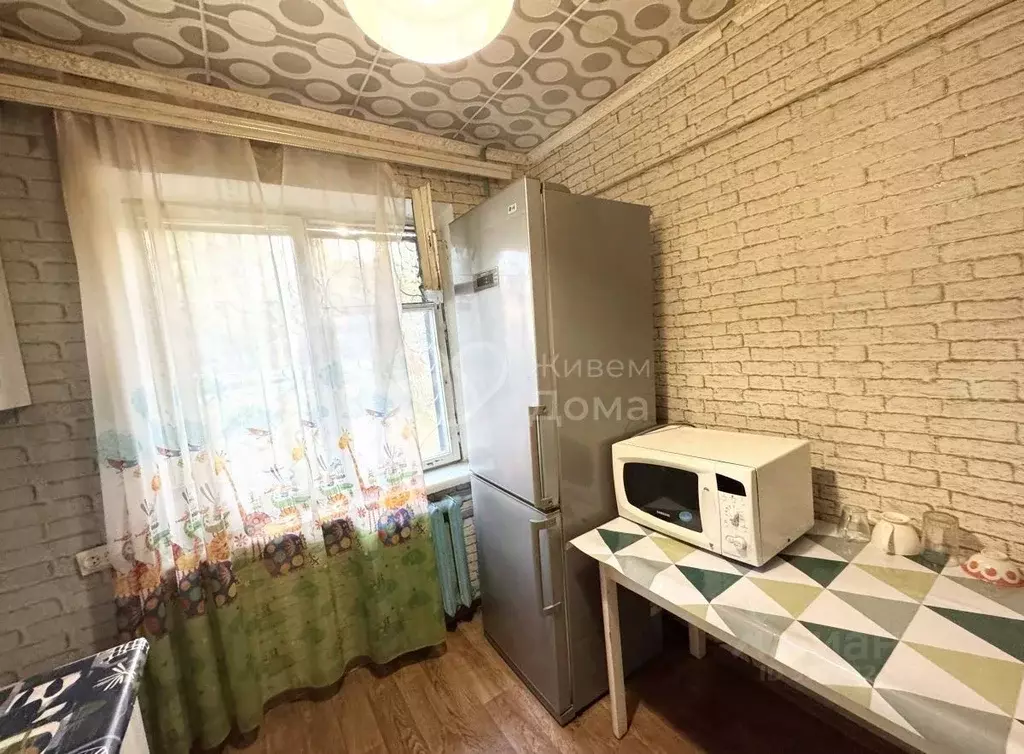 1-к кв. Волгоградская область, Волгоград ул. Одоевского, 70 (30.5 м) - Фото 2