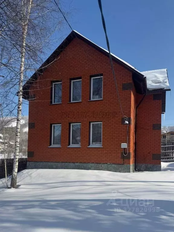 Коттедж в Алтай, Горно-Алтайск ул. Горно-Алтайская (110 м) - Фото 2