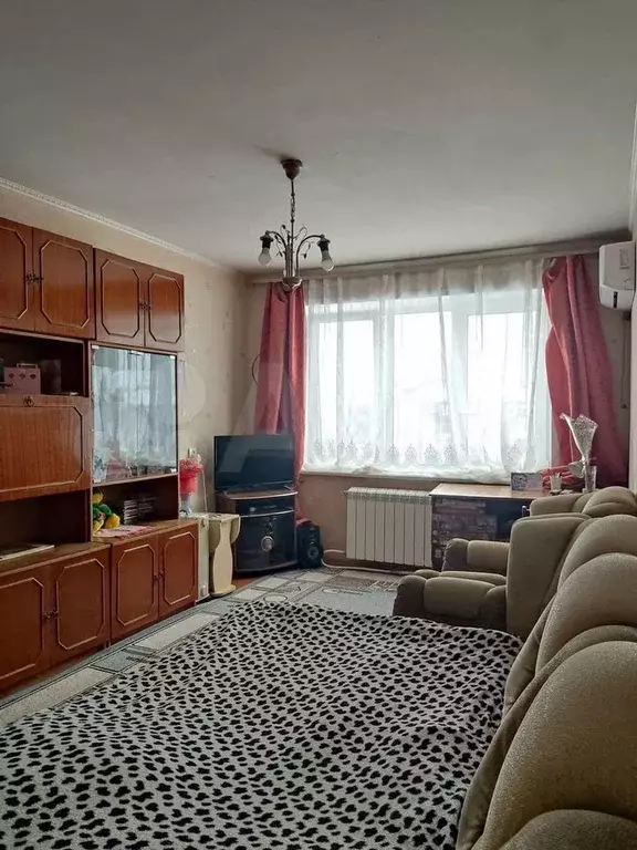 2-к. квартира, 54 м, 5/5 эт. - Фото 0