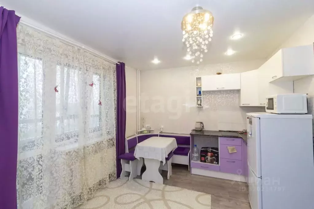 Студия Тюменская область, Тюмень ул. Новоселов, 107к2 (26.0 м) - Фото 1