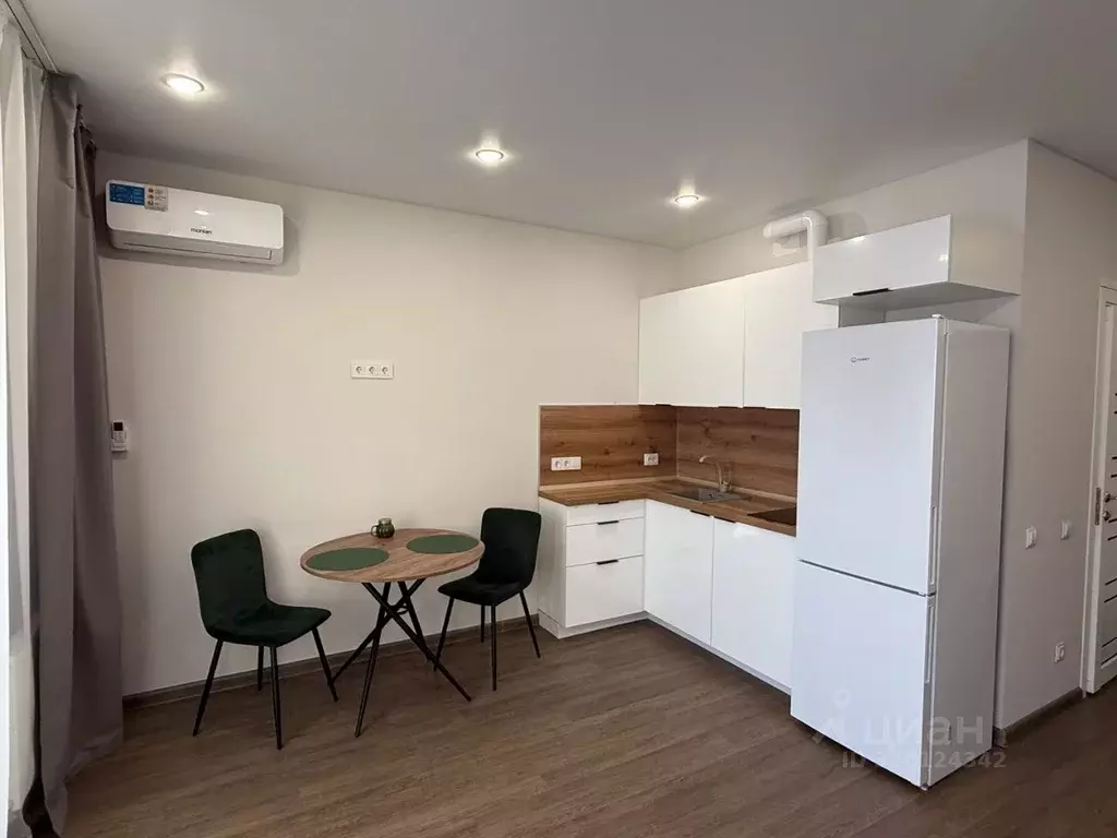 Студия Свердловская область, Екатеринбург ул. Уральская, 5 (28.0 м) - Фото 2