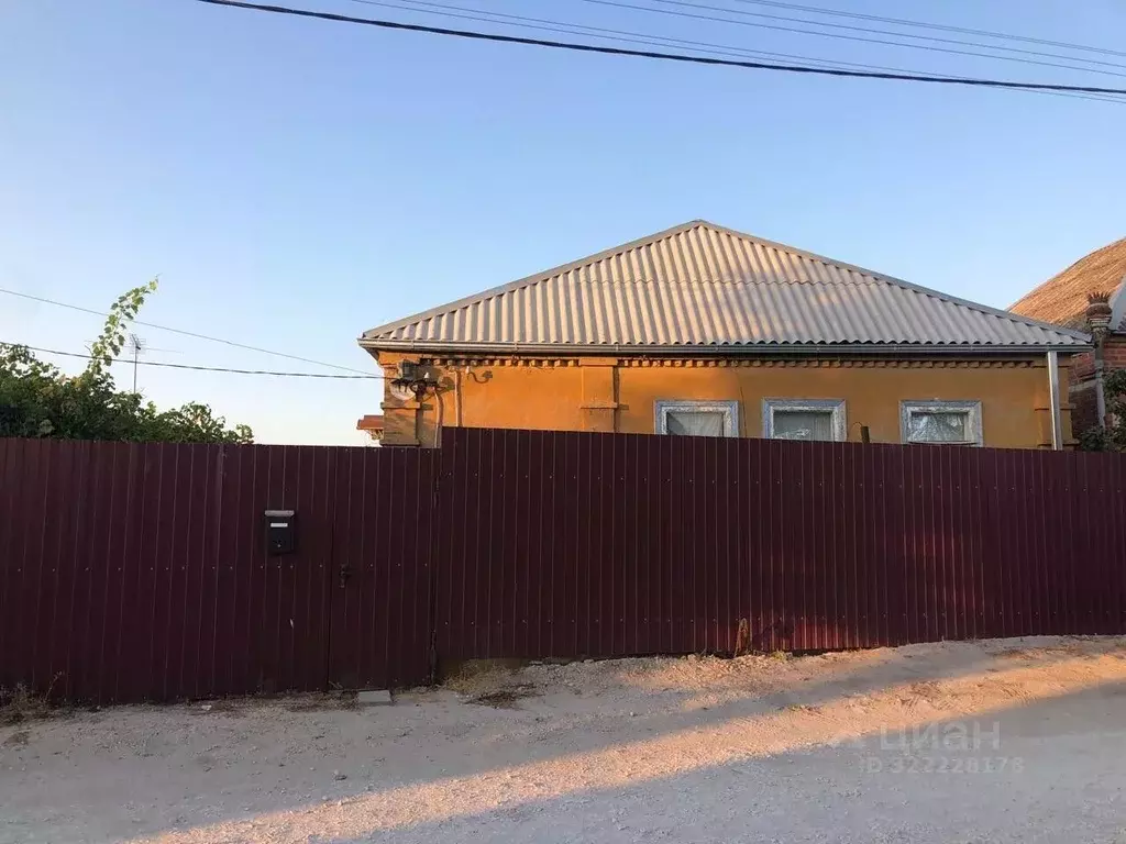 Дом в Краснодарский край, Темрюк  (50 м) - Фото 1