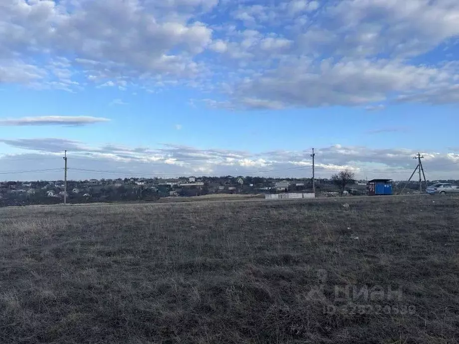 Участок в Крым, Симферопольский район, Трудовское с/пос, СПК Бештерек ... - Фото 1