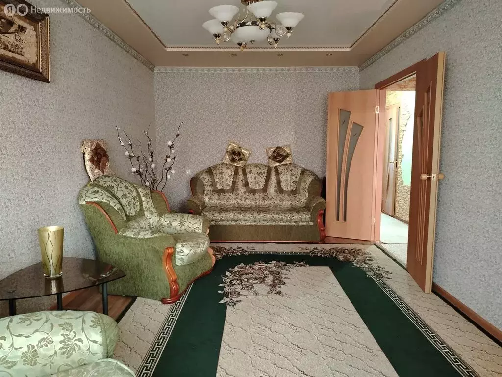 4-комнатная квартира: село Ливенка, улица Ленина, 128 (72.7 м) - Фото 2