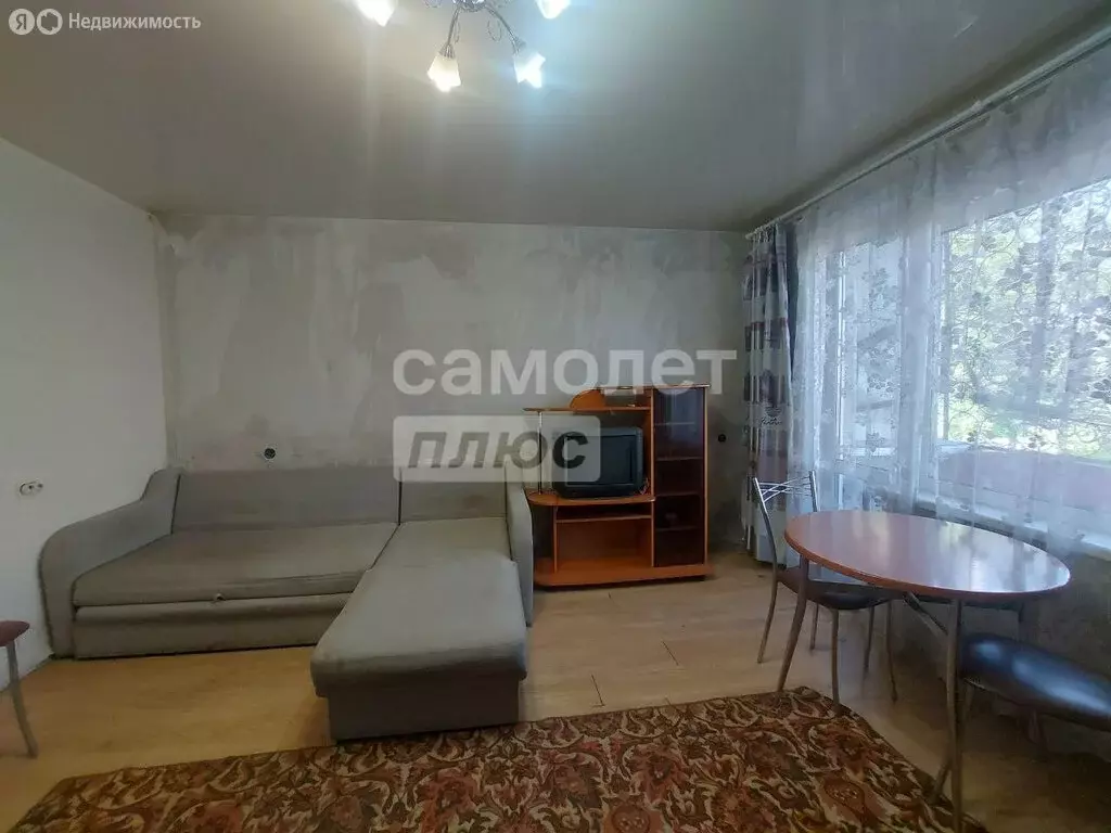 1к в 4-комнатной квартире (18 м) - Фото 1
