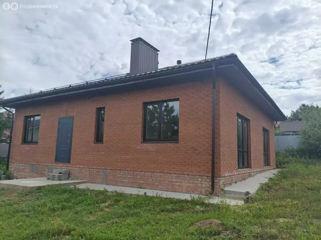 Дом в Усть-Курдюм, 2-я Перспективная улица (115 м) - Фото 1