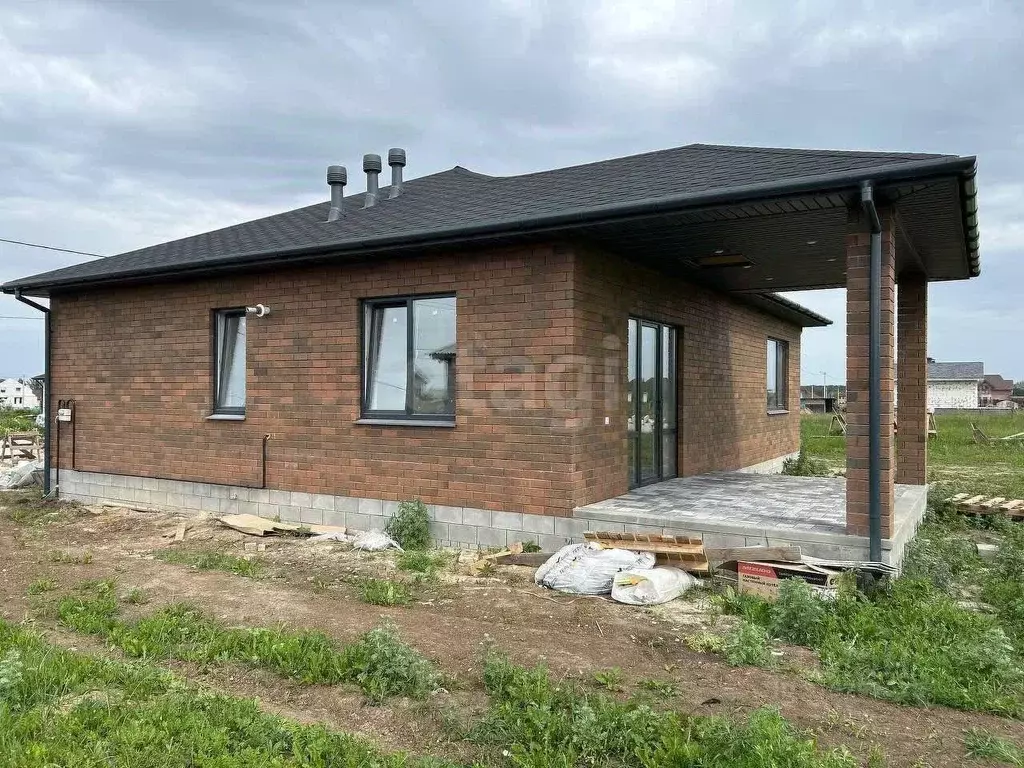 Дом в Белгородская область, Белгородский район, с. Стрелецкое 351 (115 ... - Фото 0