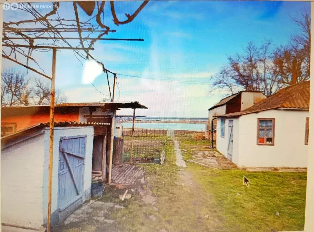 Дом в село Рассыпное, Набережная улица (68.8 м) - Фото 1