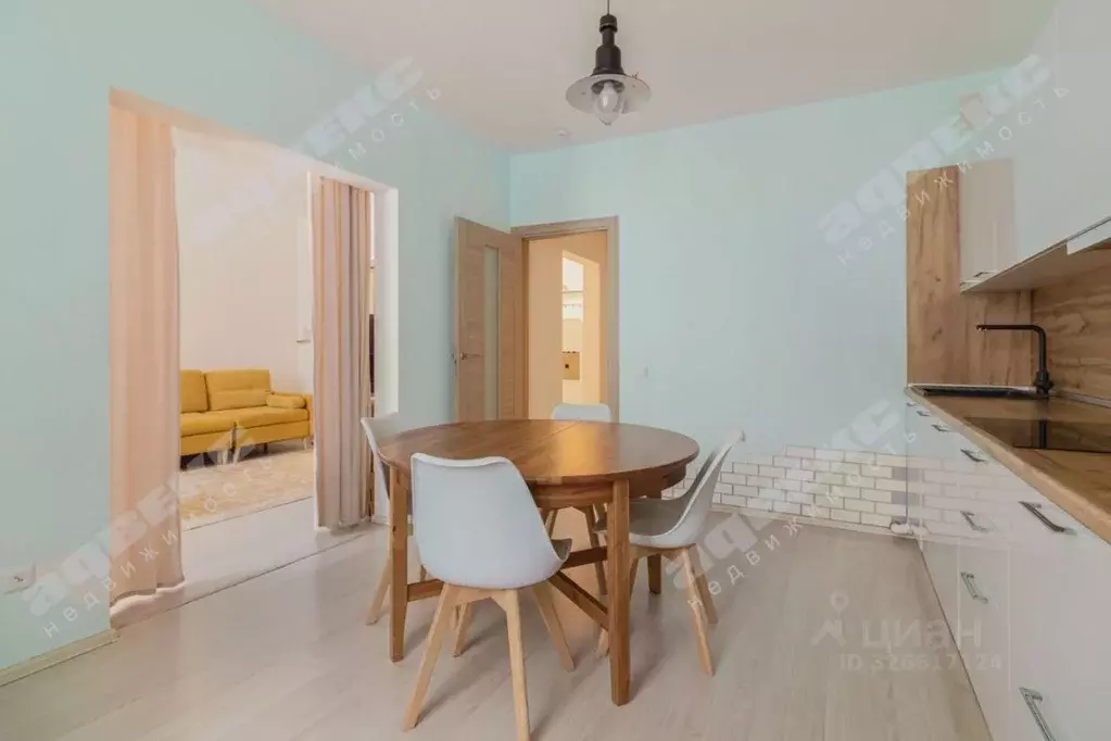 3-к кв. Санкт-Петербург ул. Богословская, 4к1 (81.3 м) - Фото 1