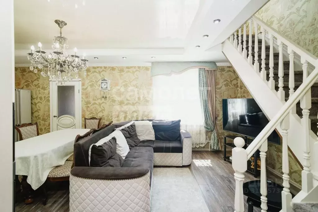 Дом в Омская область, Омск ул. 5-я Северная, 150А (143 м) - Фото 0