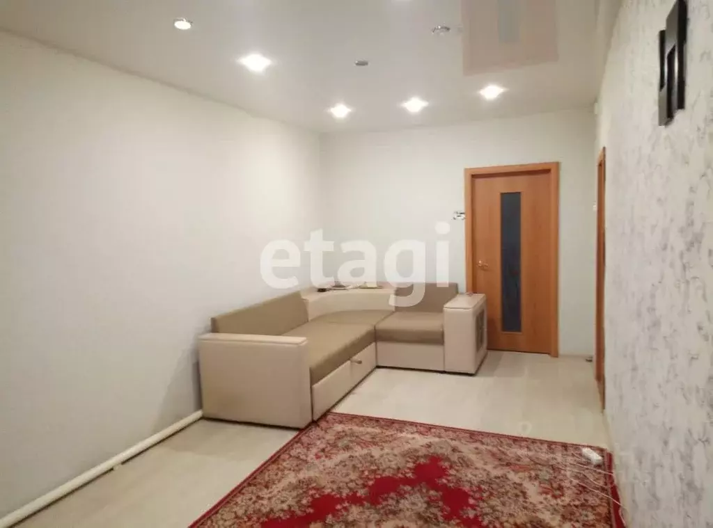 Дом в Красноярский край, Большемуртинско-Сухобузимский округ, с. ... - Фото 1