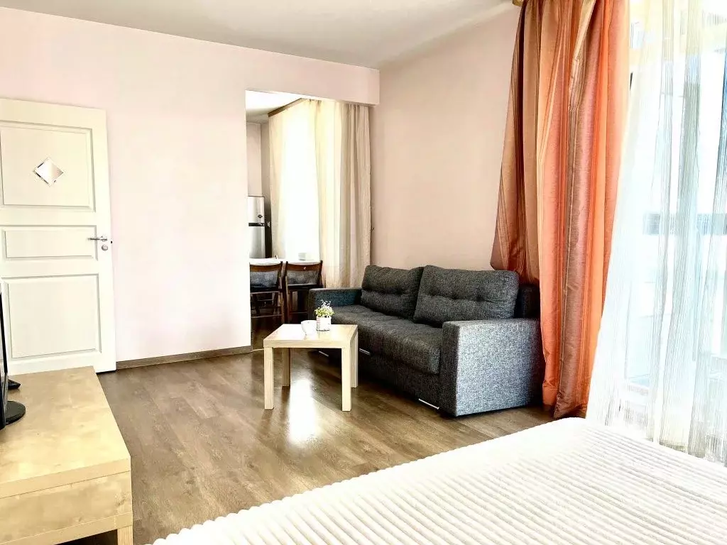 1-к кв. Татарстан, Казань ул. Сибгата Хакима, 60 (75.0 м) - Фото 1