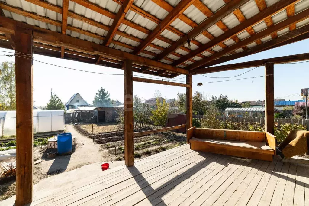 Дом в Курганская область, Курган Земляничная поляна СНТ, 334 (240 м) - Фото 1