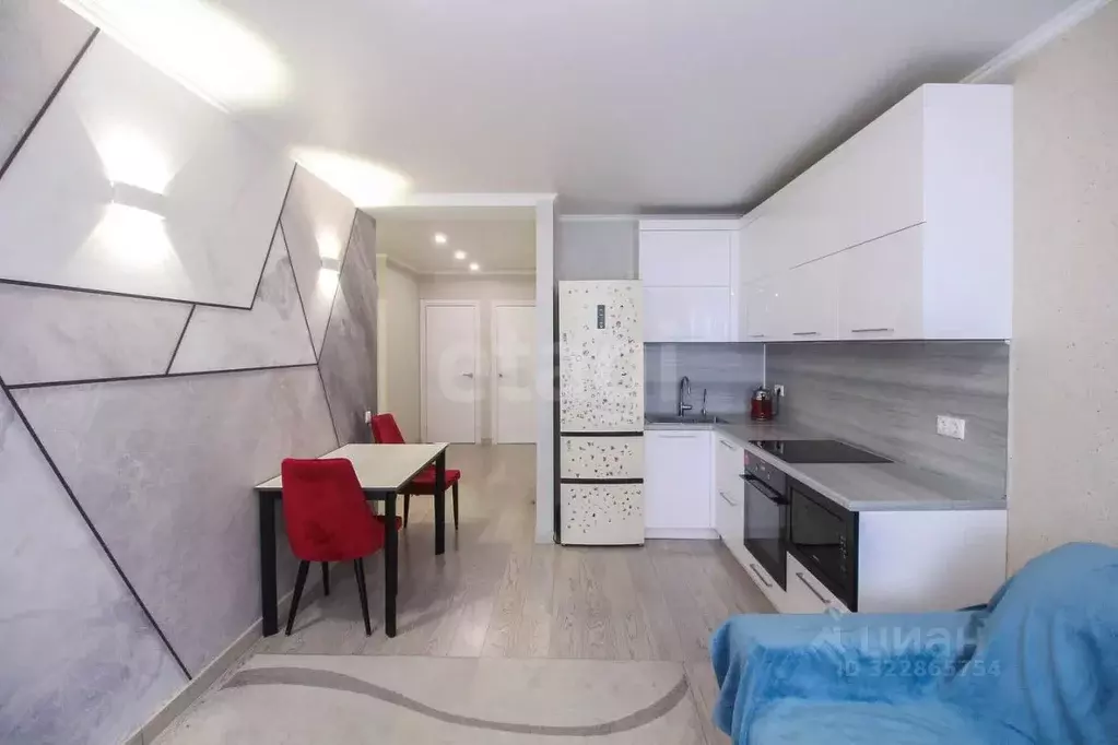 3-к кв. Алтайский край, Барнаул ул. Чернышевского, 186 (64.5 м) - Фото 2