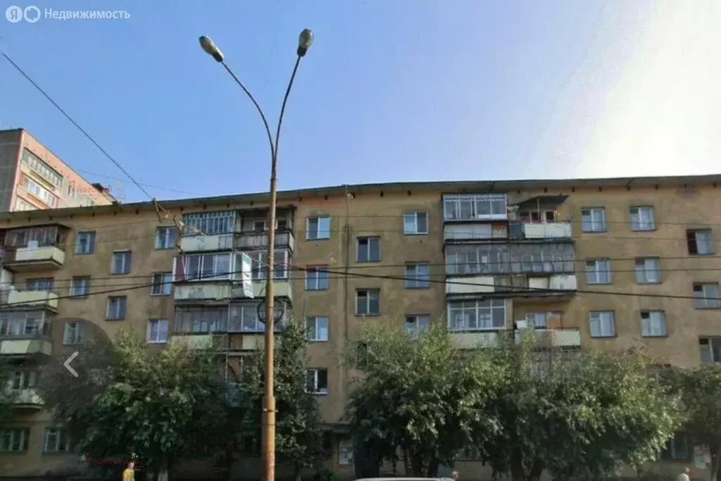 3-комнатная квартира: Екатеринбург, улица Сулимова, 41 (62.3 м) - Фото 1