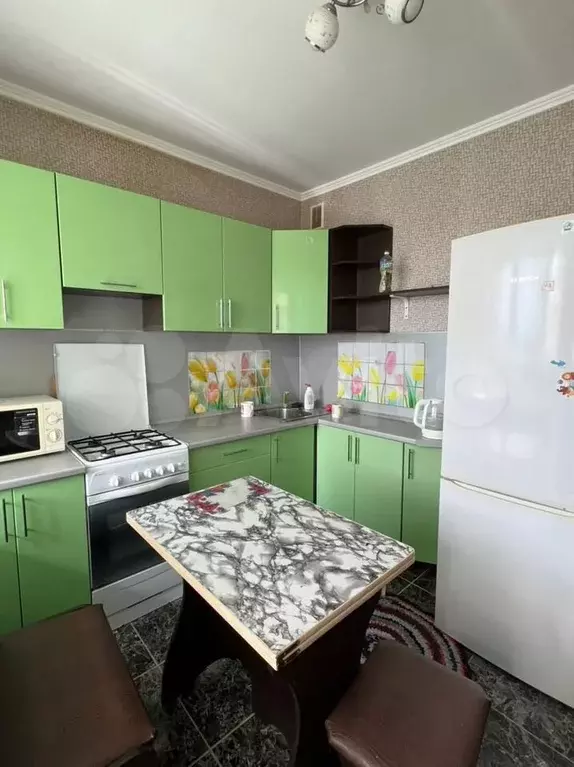 1-к. квартира, 38 м, 3/10 эт. - Фото 1