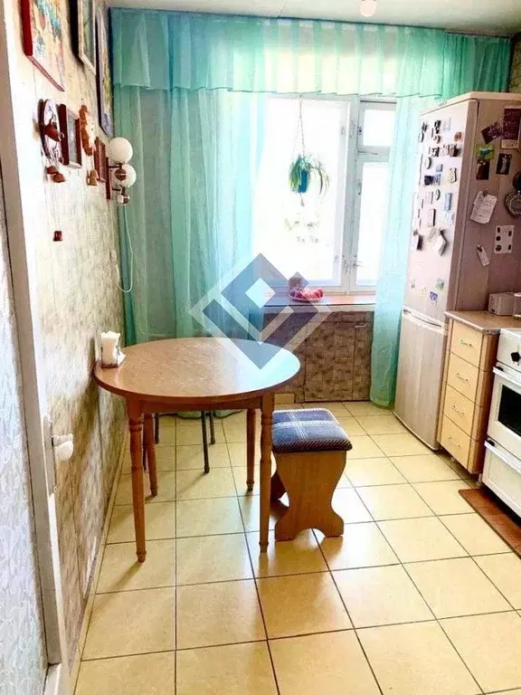 3-к кв. Удмуртия, Глазов ул. Калинина, 5 (62.0 м) - Фото 1