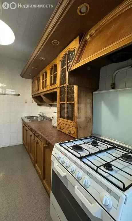 3-комнатная квартира: Ростов-на-Дону, улица Ларина, 17 (65.8 м) - Фото 1