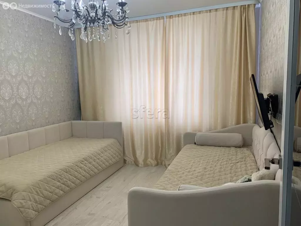 2-комнатная квартира: Стерлитамак, улица Артёма, 64 (52 м) - Фото 0